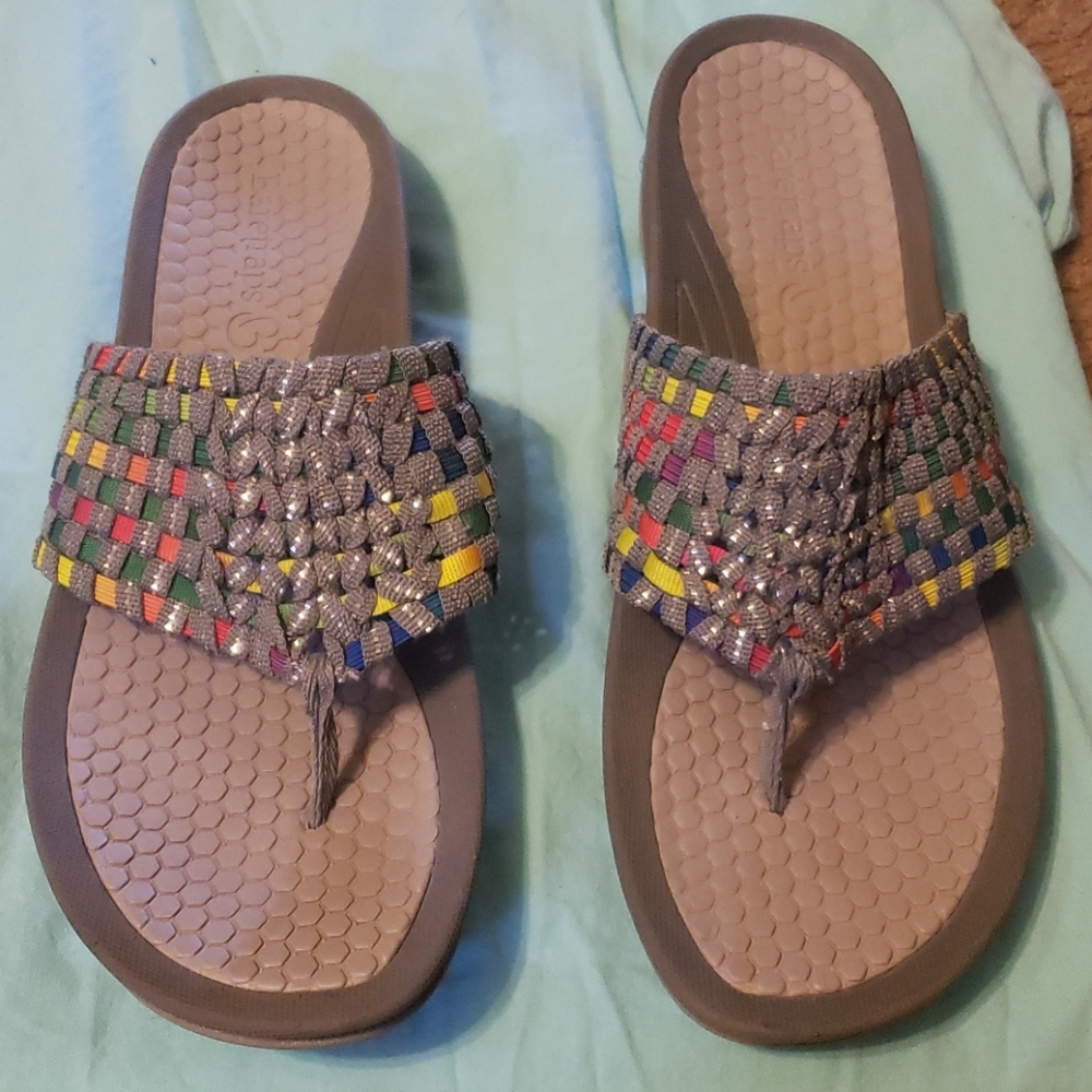 Ladies Bare Trap Sandals- Like New